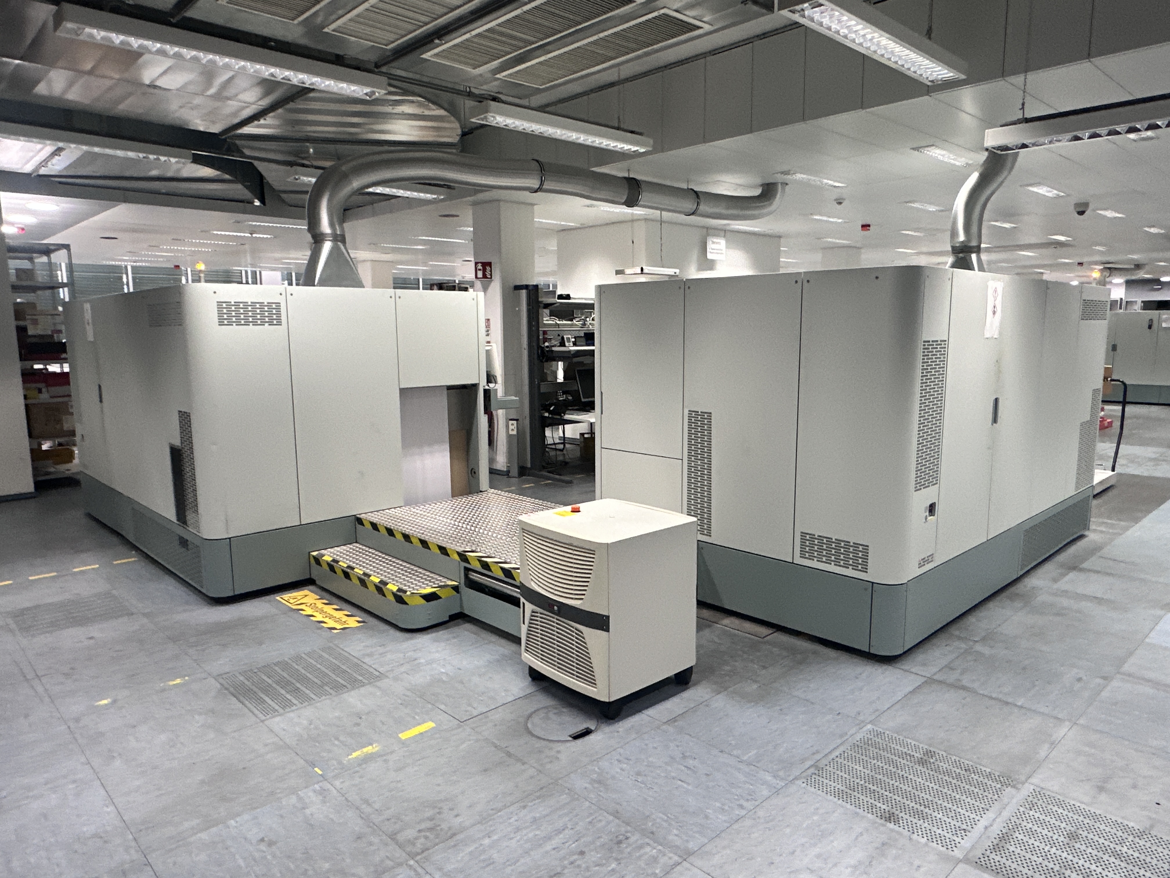 Oce ColorStream 3700 L-Twin InkJet  4/4  17" 